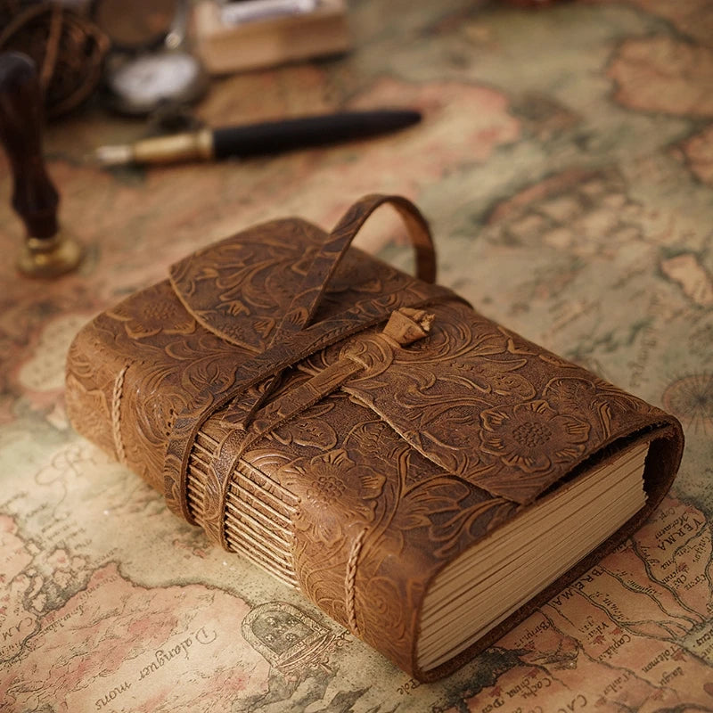 Vintage Leather Softcover Notebook Sketchbook Leather-bound 400 sheets with Flexible Strap